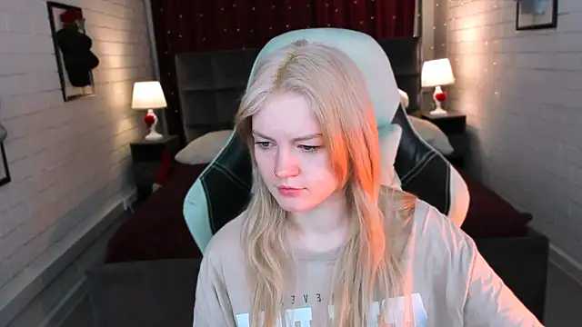 GraceGlamour online show from 03.13.25