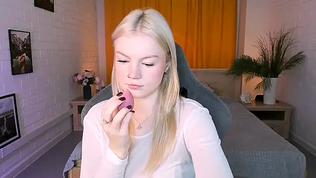 GraceGlamour online show from 10.10.25