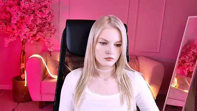 GraceGlamour online show from 11.12.25