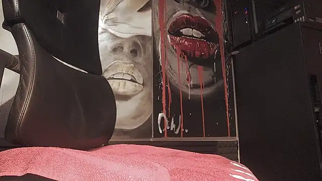 dani4334 online show from 10.30.25