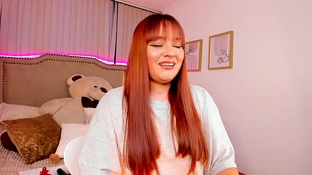 Snapshot of Valentina_Se chatting on 03.04.25 Valentina Se online show from 03.04.25