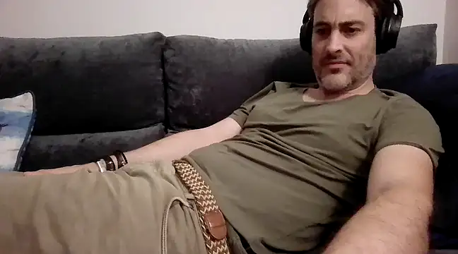 basquehotboy online show from 12.15.24