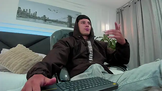 Damian23   online show from 11.26.25