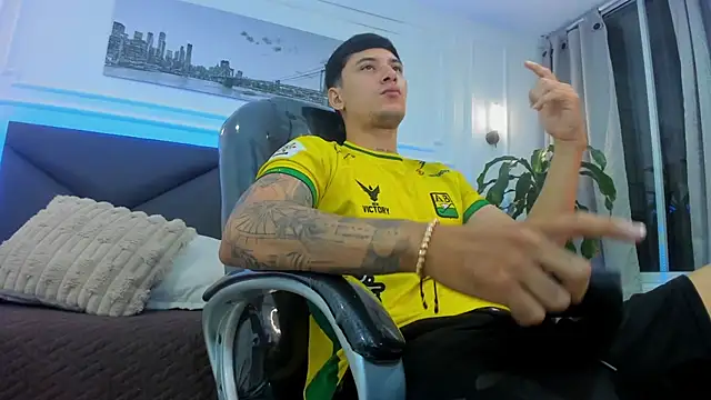 Damian23   online show from 12.03.25