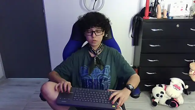 thomascooper7 online show from 04.01.26