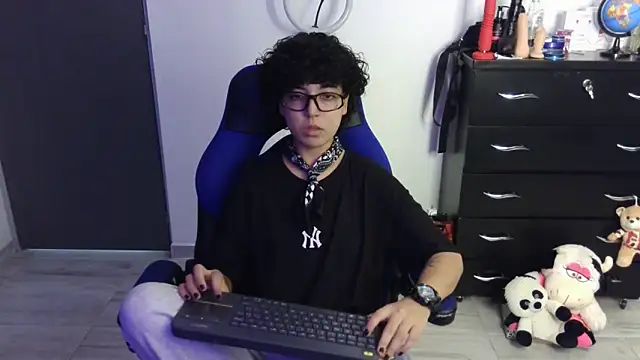 thomascooper7 online show from 04.08.26