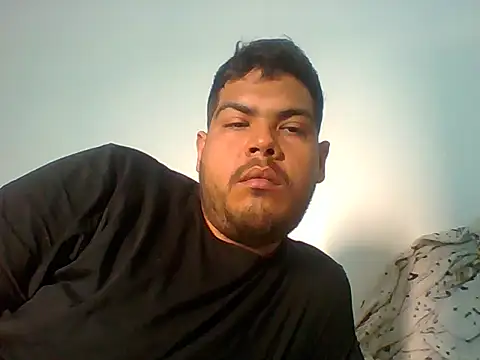 Snapshot of granslam_ chatting on 10.30.25 granslam online show from 10.30.25