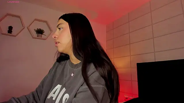 Christine Laam online show from 09.19.25