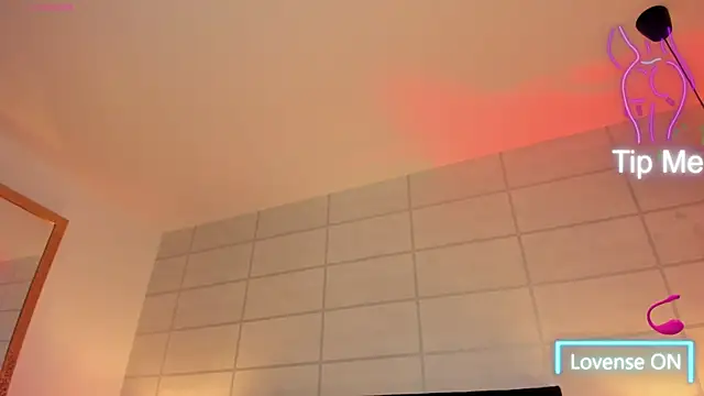 Christine Laam online show from 09.30.25