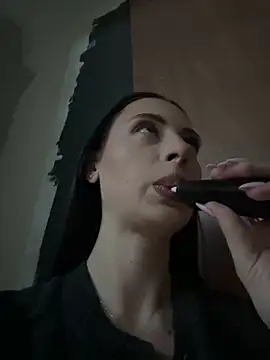 Snapshot of NattyPierce chatting on 01.14.25 NattyPierce online show from 01.14.25
