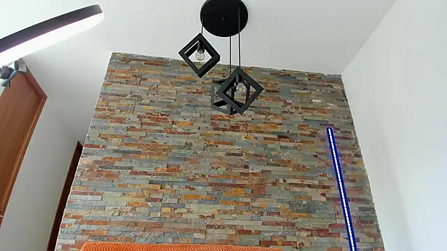 Snapshot of geordi_and_sofia chatting on 02.09.25 geordi and sofia online show from 02.09.25