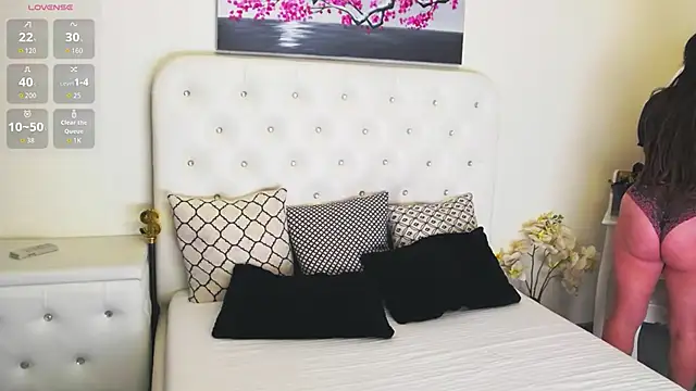 Ysabell01 online show from 11.28.25