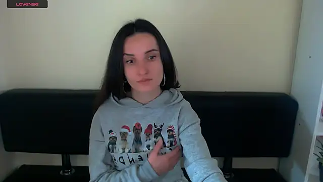 LaimaV  online show from 12.20.24