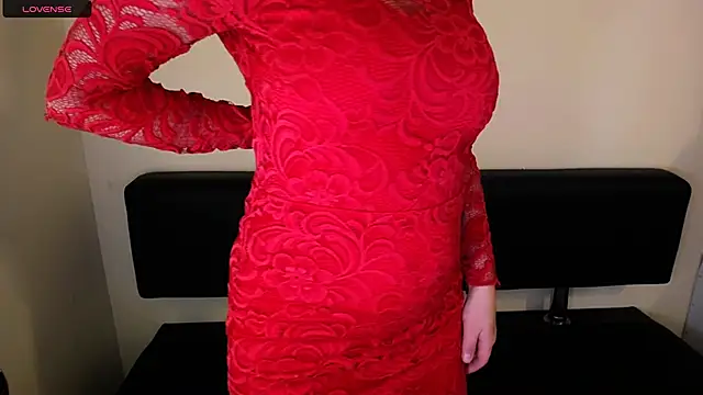 LaimaV  online show from 09.09.25