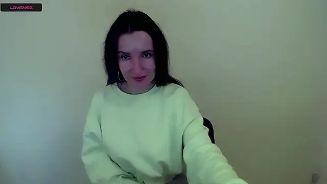 LaimaV  online show from 10.02.25