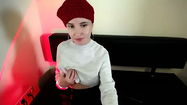 LaimaV  online show from 01.05.26