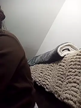 Snapshot of RenataSexy_ chatting on 12.18.24 RenataSexy online show from 12.18.24