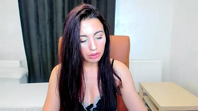 DiamondVelour online show from 12.04.24