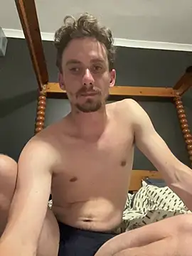 bradleyjamesmc online show from 02.10.25