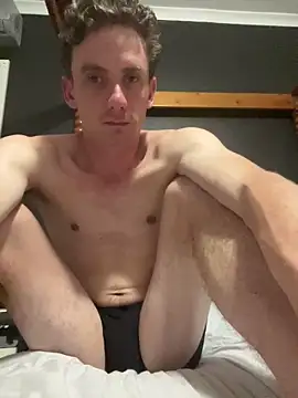 bradleyjamesmc online show from 02.12.25