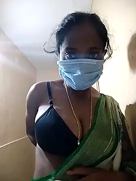 Snapshot of Jyotilakshmi chatting on 02.14.25 Jyotilakshmi online show from 02.14.25