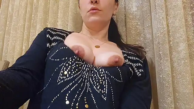 AlejandraDelaney online show from 12.14.24