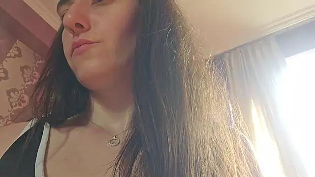 Snapshot of AlejandraDelaney chatting on 06.22.26 AlejandraDelaney online show from 06.22.26