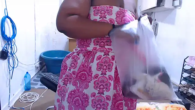 BigbootyNickyx online show from 02.10.26