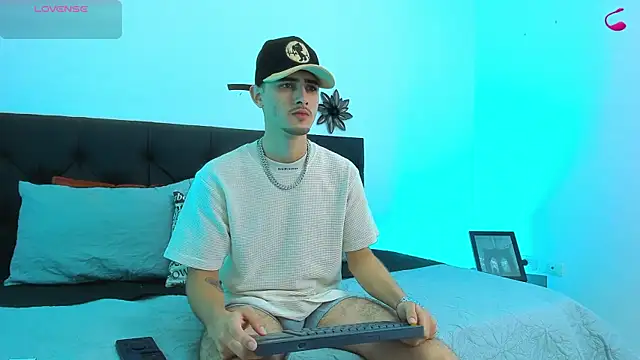 PhilipRich online show from 02.25.25