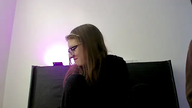 Aurora blossom   online show from 12.02.25