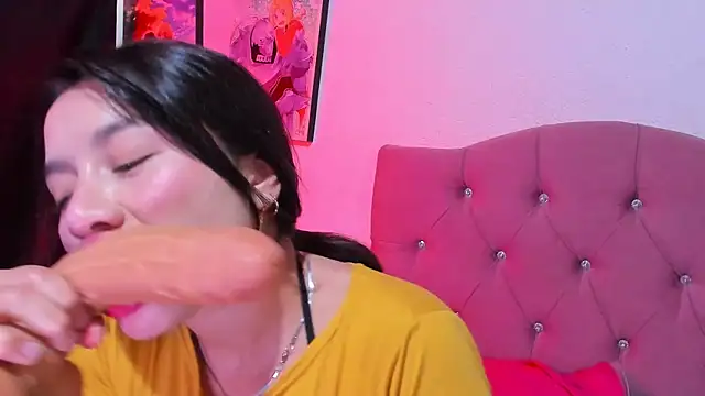 teffy lee online show from 07.04.26