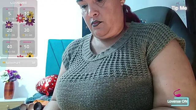 Dubraska1 online show from 02.18.25