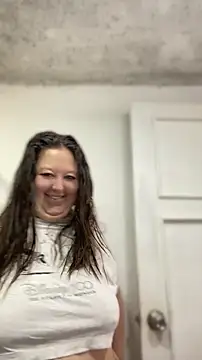 Chloee ep online show from 04.08.26