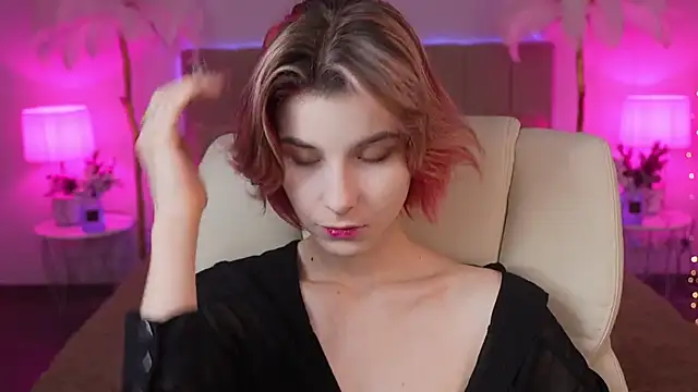 HaylaAmber online show from 12.10.24