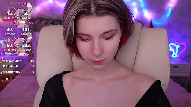 HaylaAmber online show from 01.28.25