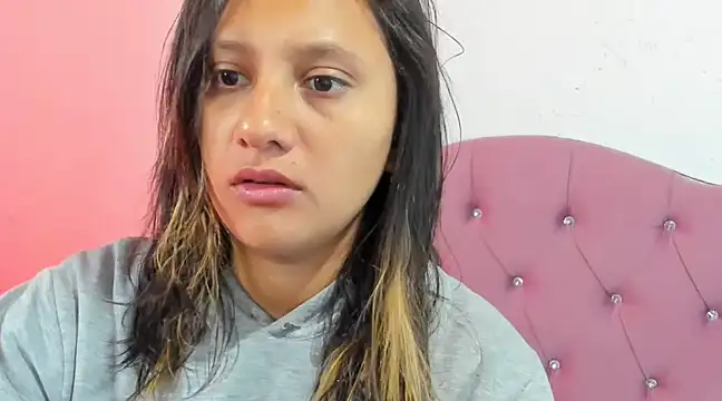 Mila nixon02 online show from 12.23.24