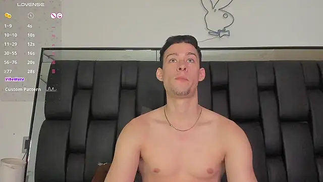 JadeSmiith  online show from 02.23.25