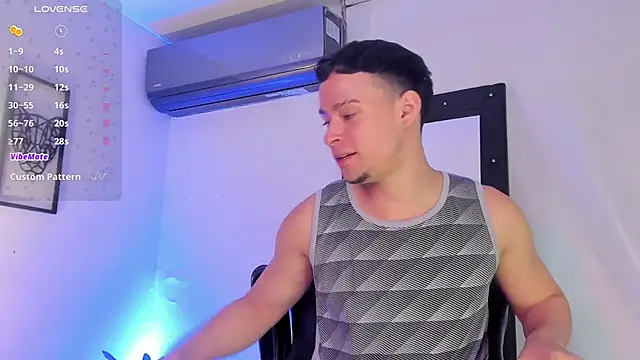 JadeSmiith  online show from 03.05.25