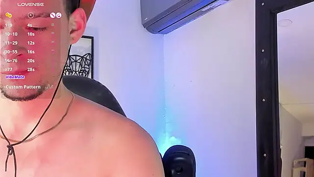 JadeSmiith  online show from 03.15.25