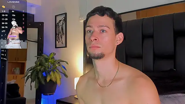 JadeSmiith  online show from 10.03.25