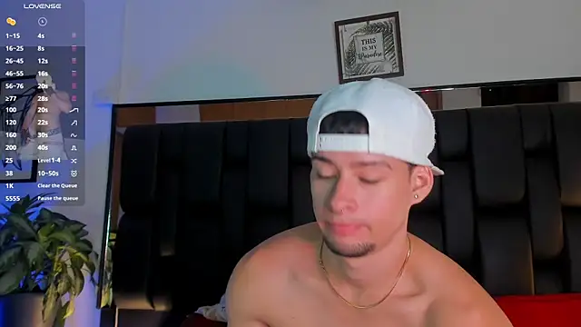 JadeSmiith  online show from 11.21.25