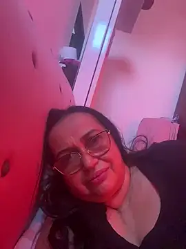 Snapshot of Gia_Nahomi chatting on 01.09.25 Gia Nahomi online show from 01.09.25