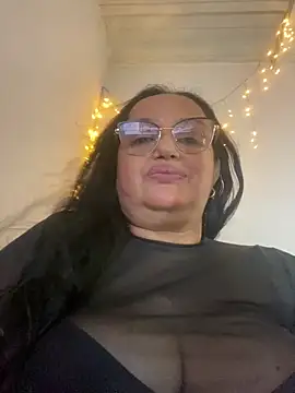 Snapshot of Gia_Nahomi chatting on 01.19.25 Gia Nahomi online show from 01.19.25