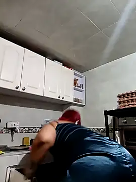 Snapshot of Ambarsexbutler chatting on 02.02.25 Ambarsexbutler online show from 02.02.25