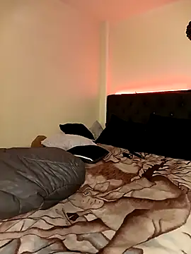 Snapshot of Ambarsexbutler chatting on 02.13.25 Ambarsexbutler online show from 02.13.25