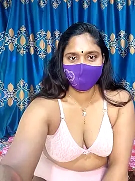 Hot Maleka online show from 02.19.25