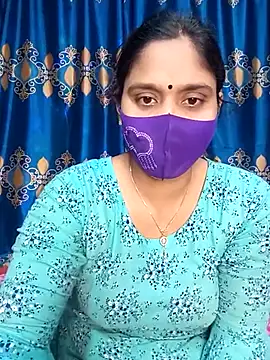 Hot Maleka online show from 03.03.25