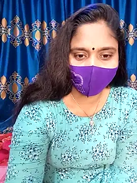 Hot Maleka online show from 03.07.25