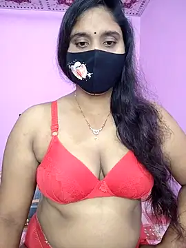 Hot Maleka online show from 10.14.25