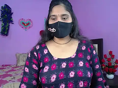 Hot Maleka online show from 03.02.26